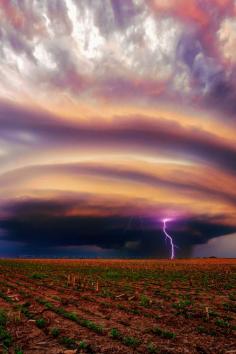 expressions-of-nature:  Storm Lightning from Sara Khan