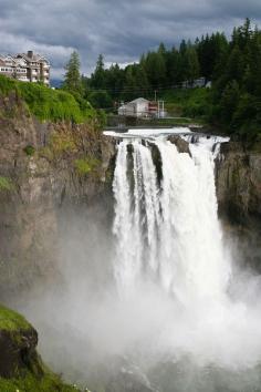 30 min east of SEATTLE -Snoqualmie Falls.