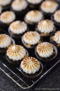 i heart baking!: mini s'mores cupcakes