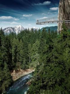 Paseo por el acantilado /// Cliffwalk, Vancouver, Canada    Why did I not know about this when I was just there?!?!