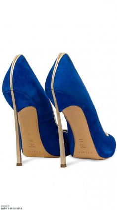 ~Casadei Chic Blue | The House of Beccaria