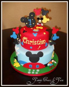 Mickey Mouse Clubhouse Cake!  I finally found the cake!