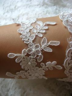 on etsy. annabrides. take your mother's wedding dress lace and make yourself a garter from it!