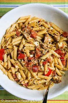 Pasta with Pesto, Fresh Tomatoes, Sun-dried and Mozzarella Cheese | © Jeanette's Healthy Living #summer #pasta #easy #glutenfree #healthyeating  ﻿