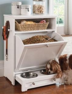 Enjoy the convenience of food, leash, and toy storage, plus a feeding station, all in one!