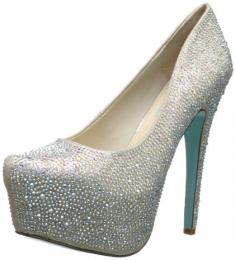 Blue by Betsey Johnson Women's Wish Pump