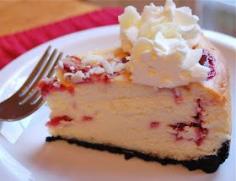 Chef Mommy: Cheesecake Factory's White Chocolate Raspberry Truffle Cheesecake