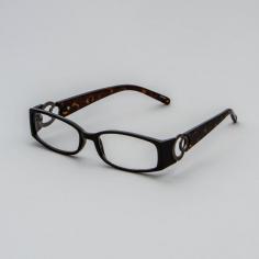 For a look that s casual and contemporary, consider these striking frames. The funky circular mount transitions directly to wide arms, giving these frames a unique twist that doesn t diminish their broad appeal. Perfect for every stylish woman.