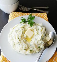 Creamy Mashed Potato with Parsley