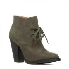 Ladylike bootie