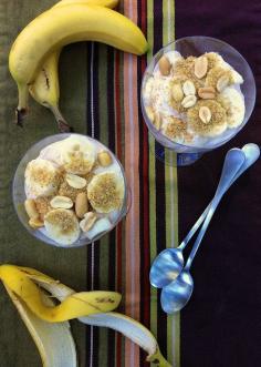 Whipped Peanut Butter Banana Parfaits | Teaspoonofspice.com No cook recipe good for breakfast, snack or even dessert!