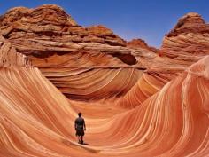 Utah Rocks | Located in the area of the Paria Canyon-Vermillion Cliffs Wilderness on the Utah/Arizona border, the Wave is a multi-colored chute that has been cut into a sandstone mountain.