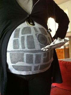 this is the most awesome pregnancy costume!