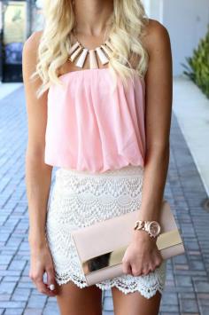 
                        
                            Crochet blush dress | nude clutch | nude heels | fashion blogger
                        
                    