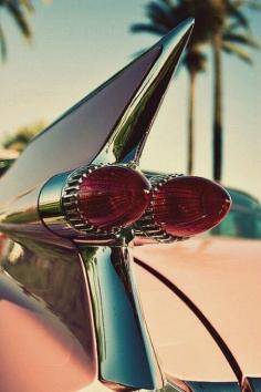
                        
                            1962 Cadillac series 62 Fleetwood Special
                        
                    