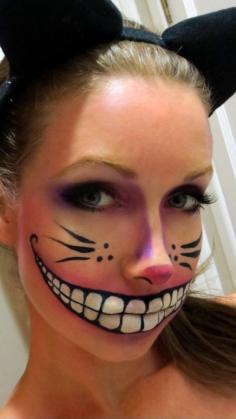 
                        
                            Halloween makeup | DIY @Irene Hoffman Impens .. you need to make a Cheshire Cat Costume.... Add to the Queen of Hearts and the Mad Hatter.... you could do the Rabbit, tweedle dee and dum..... (there's always next year)
                        
                    
