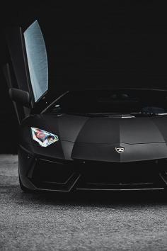 “Matte Black | Lamborghini Luxury