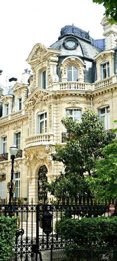 
                    
                        Western Edge of the Parc Monceau, Paris
                    
                