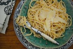 
                    
                        Spaghetti with Butter Egg and Cheese
                    
                