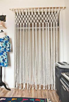 
                    
                        DIY Room Decor: Make Your Own Macrame Curtain A Beautiful Mess. Actually think a FL-beachy house would be perfect for something like this. And yes, I'm one of those who grew up with marcameing parents and swore I would never own anything like it.....
                    
                