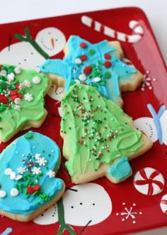 
                    
                        Cookie Decorating Kits for Kids {and Easy Butter Frosting Recipe} » Glorious Treats
                    
                