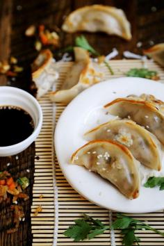 
                    
                        Fried_Vegan_Dumplings_Bok_Choy_Shiitake_Mushrooms_Recipe_003
                    
                
