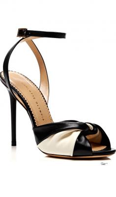 
                    
                        Charlotte Olympia #shoes #beautyinthebag #omg
                    
                