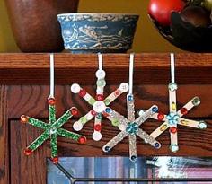 
                    
                        Classy Clutter: 10 Christmas Crafts to do with your kids!
                    
                