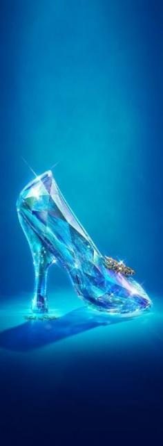 
                    
                        Regilla ⚜ Cinderella 2015
                    
                