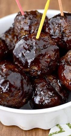 
                    
                        Honey Balsamic BBQ Meatballs!! Sweet, Sticky and Delicious!! The Sauce is AMAZING!!
                    
                