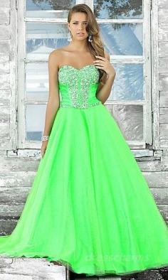 
                    
                        The color stands out, but I would probably be willing to wear it if I got my hands on this dress just because. It's long and flows. strapless and a little something at the top. It would be a step out of my bubble with being afraid of standing out or drawing attention but it is beautiful  jjdress.net
                    
                