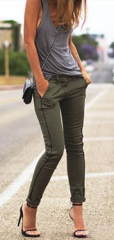 
                    
                        New style skinny pant with tank fashion
                    
                