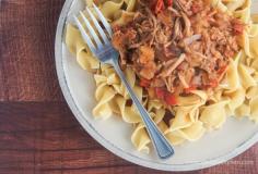 
                    
                        Slow Cooker Pork Paprikash for just 198 calories and 5 PointsPlus #paleo #weightwatchers #glutenfree #cleaneating
                    
                