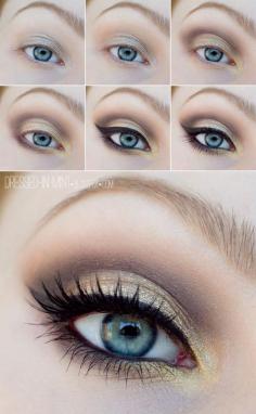 
                    
                        Dressed in Mint: make up. - Glammy Goes To... - Step by Step
                    
                