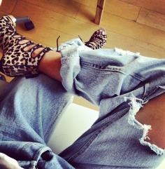 Leopard shoes and boyfriend jeans