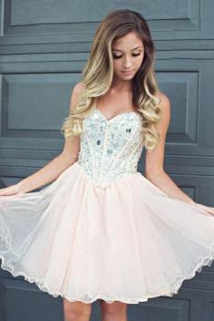 Short mini A line sweetheart sequined sleeveless chiffon prom dress - pinkyprom.uk