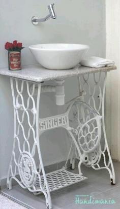 Clever use of an old  sewing machine base ~ this would be great for a small bathroom  ~ great idea!