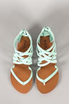 
                    
                        Lovely mint strapy summer sandals! I would like a pair of these!!
                    
                