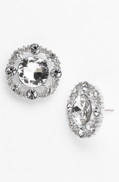 
                    
                        Gorgeous stud earrings by kate spade new york rstyle.me/...
                    
                