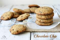 Vegan gluten free chocolate chips cookies with no refined sugar