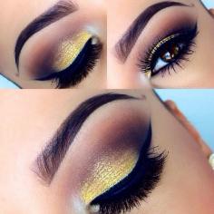 Great color combo for brown eyes 
                                        