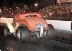 
                    
                        Vintage Drag Racing
                    
                