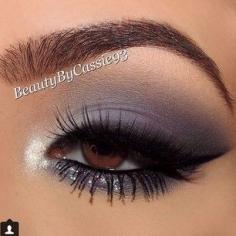 Makeup Ideas...I am getting used to the false eyelashes, they are super easy to apply, and look fabulous!