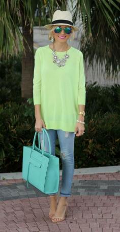 Tunic, distressed jeans, nude heels