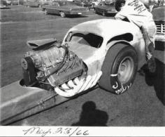 
                    
                        Vintage Drag Racing - 1966
                    
                