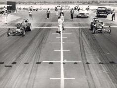 
                    
                        Vintage Drag Racing
                    
                