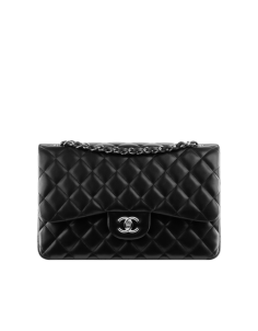 Classic flap bag in quilted lambskin.