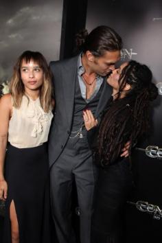 
                    
                        Lisa Bonet and husband Jason Momoa share a kiss  ♥ ♥
                    
                