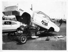 
                    
                        Vintage Drag Racing
                    
                