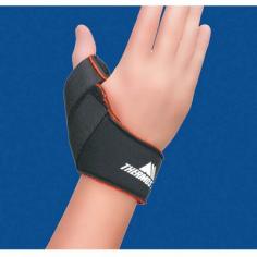 Moldable splint immobilizes CMC joint; provides heat therapy rigid support for UCL injuries associated with ball sports skiing. Helps relieve pain of tendonitis arthritis sports injuries. Rigid insert molds to shape of thumb customizes support and comfort. Comfortable for extended or overnight wear; Trioxon body wicks away moisture allows skin to breathe. Measure around wrist joint for fit. Color: Black. Size: Medium fits 61/2 - 71/2.